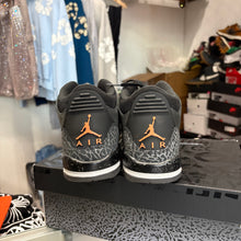 Load image into Gallery viewer, Jordan Fear 3s Size 6.5Y
