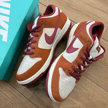 Load image into Gallery viewer, Nike SB Decon Low Dunks Size 10.5
