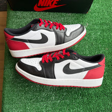 Load image into Gallery viewer, Jordan Black Toe Low 1s Size 9.5
