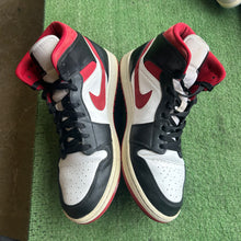 Load image into Gallery viewer, Jordan Black Red Mid 1s Size 11.5
