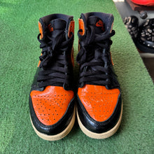 Load image into Gallery viewer, Jordan Shattered Backboard 1s Size 5.5Y

