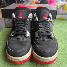 Load image into Gallery viewer, 2019 Jordan Bred 4s Size 5.5Y
