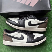 Load image into Gallery viewer, Jordan Mocha Low 1s Size 12
