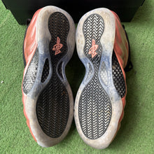 Load image into Gallery viewer, Nike Rust Pink Foamposites Size 13
