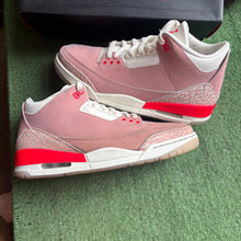 Load image into Gallery viewer, Jordan Rust Pink 3s Size 11.5W/10M
