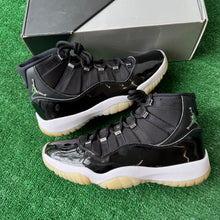 Load image into Gallery viewer, Jordan Jubilee 11s Size 9

