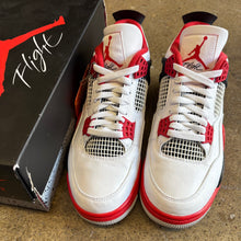 Load image into Gallery viewer, Jordan Fire Red 4s Size 9
