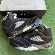 Load image into Gallery viewer, Jordan University Blue 5s Size 8.5
