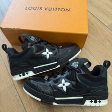 Load image into Gallery viewer, Louis Vuitton Skates Size 8UK
