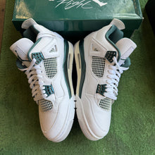 Load image into Gallery viewer, Jordan Oxidized Green 4s Size 10
