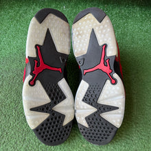 Load image into Gallery viewer, Jordan Toro Bravo 6s Size 11.5
