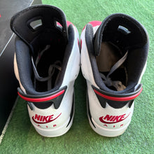 Load image into Gallery viewer, Jordan Carmine 6s Size 10.5
