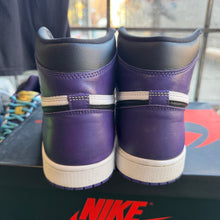 Load image into Gallery viewer, Jordan Court Purple 1s Size 10.5
