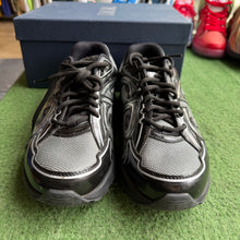 Load image into Gallery viewer, Dior B30s Size 41
