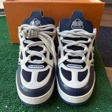 Load image into Gallery viewer, Louis Vuitton Skates Size 11UK
