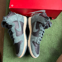 Load image into Gallery viewer, Nike Faded Spruce High Dunks Size 7.5
