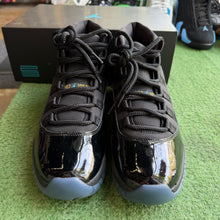 Load image into Gallery viewer, Jordan Gamma 11s Size 9
