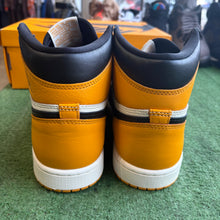 Load image into Gallery viewer, Jordan Taxi 1s Size 8.5
