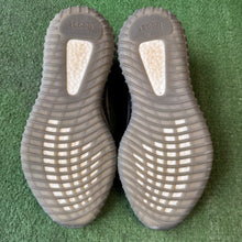 Load image into Gallery viewer, Yeezy Beluga 350 V2s Size 12
