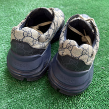 Load image into Gallery viewer, Gucci Rhython Size 7UK
