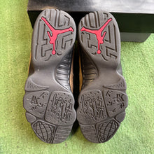 Load image into Gallery viewer, Jordan Olive 9s Size 11.5
