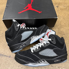 Load image into Gallery viewer, Jordan Reimagined Metallic 5s Size 9.5
