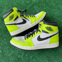 Load image into Gallery viewer, Jordan Visionaire 1s Size 10.5

