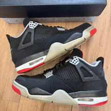 Load image into Gallery viewer, Jordan Bred 4s Size 9.5
