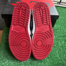 Load image into Gallery viewer, Jordan Black Toe Low 1s Size 9.5
