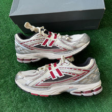 Load image into Gallery viewer, New Balance 1906Rs Size 12
