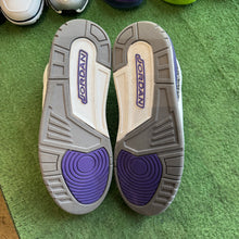 Load image into Gallery viewer, Jordan Dark Iris 3s Size 11
