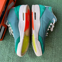 Load image into Gallery viewer, Jordan Nina Chanel 3s Size 12.5W/11M
