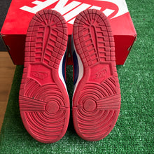 Load image into Gallery viewer, Nike Samba Low Dunks Size 8
