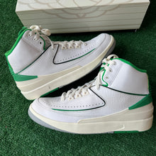 Load image into Gallery viewer, Jordan Lucky Green 2s Size 8.5
