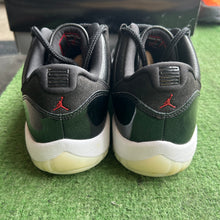Load image into Gallery viewer, Jordan 72-10 Low 11s Size 11
