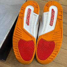 Load image into Gallery viewer, Jordan Orange Citrus 3s Size 11.5W/10M
