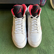 Load image into Gallery viewer, Jordan Black Tongue Fire Red 5s Size 12
