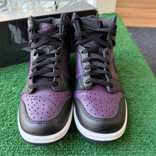 Load image into Gallery viewer, Nike Fragment Beijing High Dunks Size 6.5
