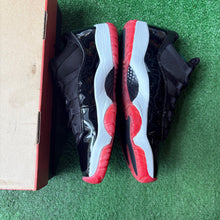 Load image into Gallery viewer, Jordan Bred 11 Lows Size 10.5
