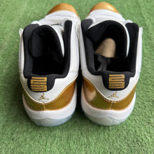 Load image into Gallery viewer, Jordan Closing Ceremony Low 11s Size 8.5
