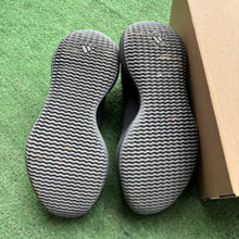 Load image into Gallery viewer, Yeezy Fade Onyx Knit Runners Size 9

