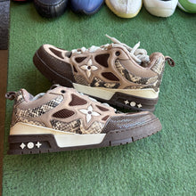 Load image into Gallery viewer, Louis Vuitton Skates Size 10UK

