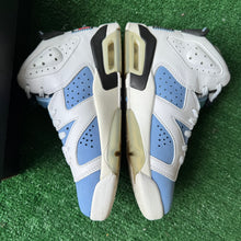 Load image into Gallery viewer, Jordan UNC 6s Size 4Y
