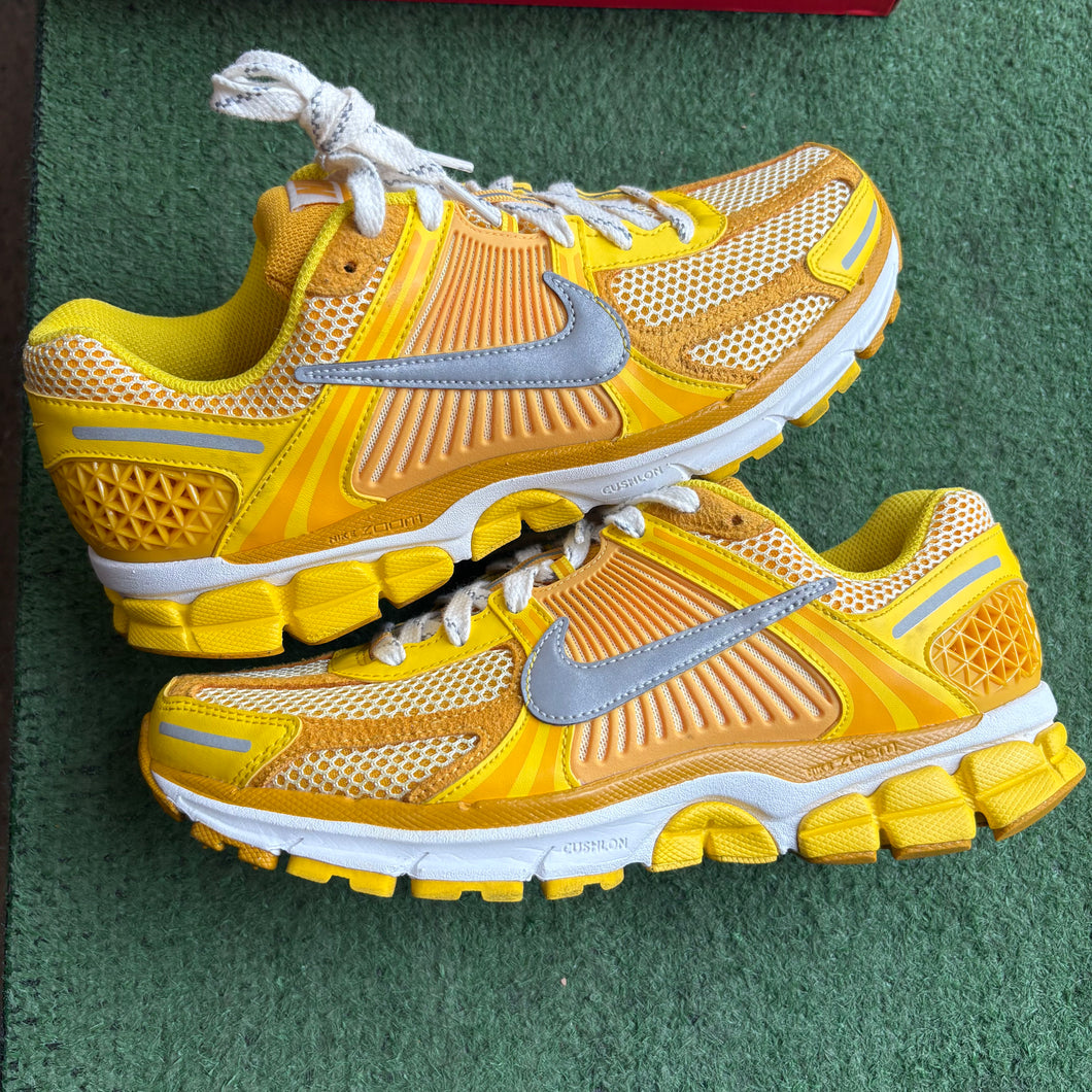 Nike Zoom Yellow Ochre Vomero 5s Size 9