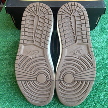 Load image into Gallery viewer, Jordan Palomino 1s Size 8
