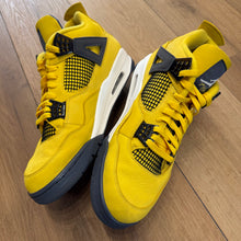 Load image into Gallery viewer, Jordan Lightning 4s Size 13
