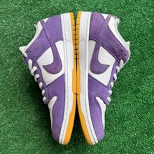 Load image into Gallery viewer, Nike SB Orange Label Court Purple Low Dunks Size 12
