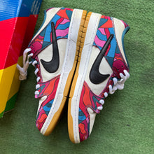 Load image into Gallery viewer, Nike SB Parra Abstract Art Low Dunks Size 12
