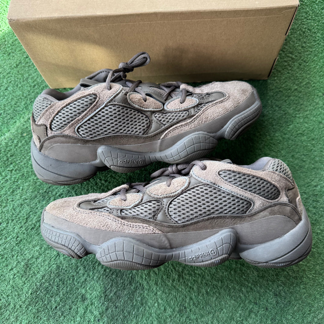 Yeezy Clay Brown 500s Size 10