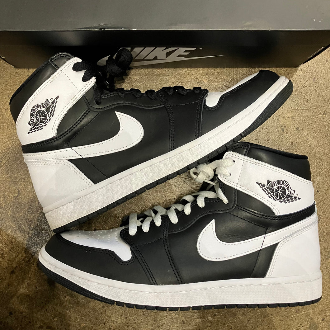 Jordan Black and White 1s Size 10